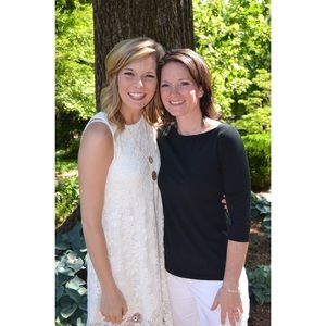 👗White Lace A-Line Dress